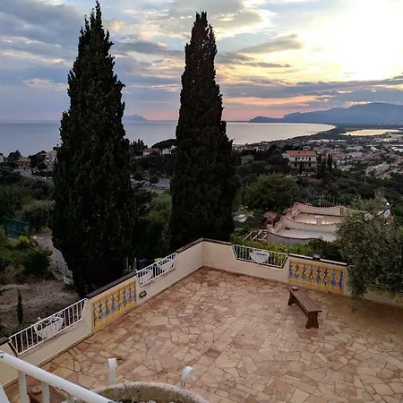 Belvedere 3*
