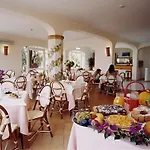 Belvedere Hotel 3*