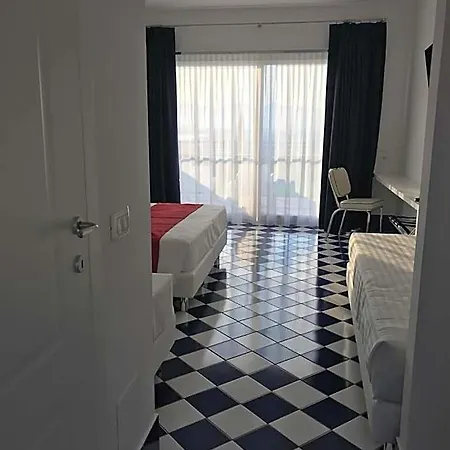 Belvedere Hotel 3*