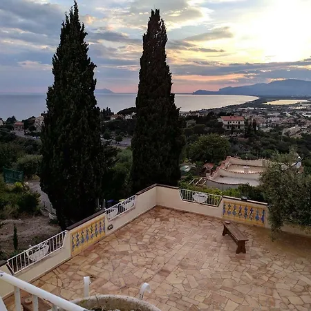 Belvedere 3*
